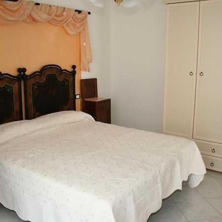بيرتينورو Residence Villa Degli Ulivi المظهر الخارجي الصورة