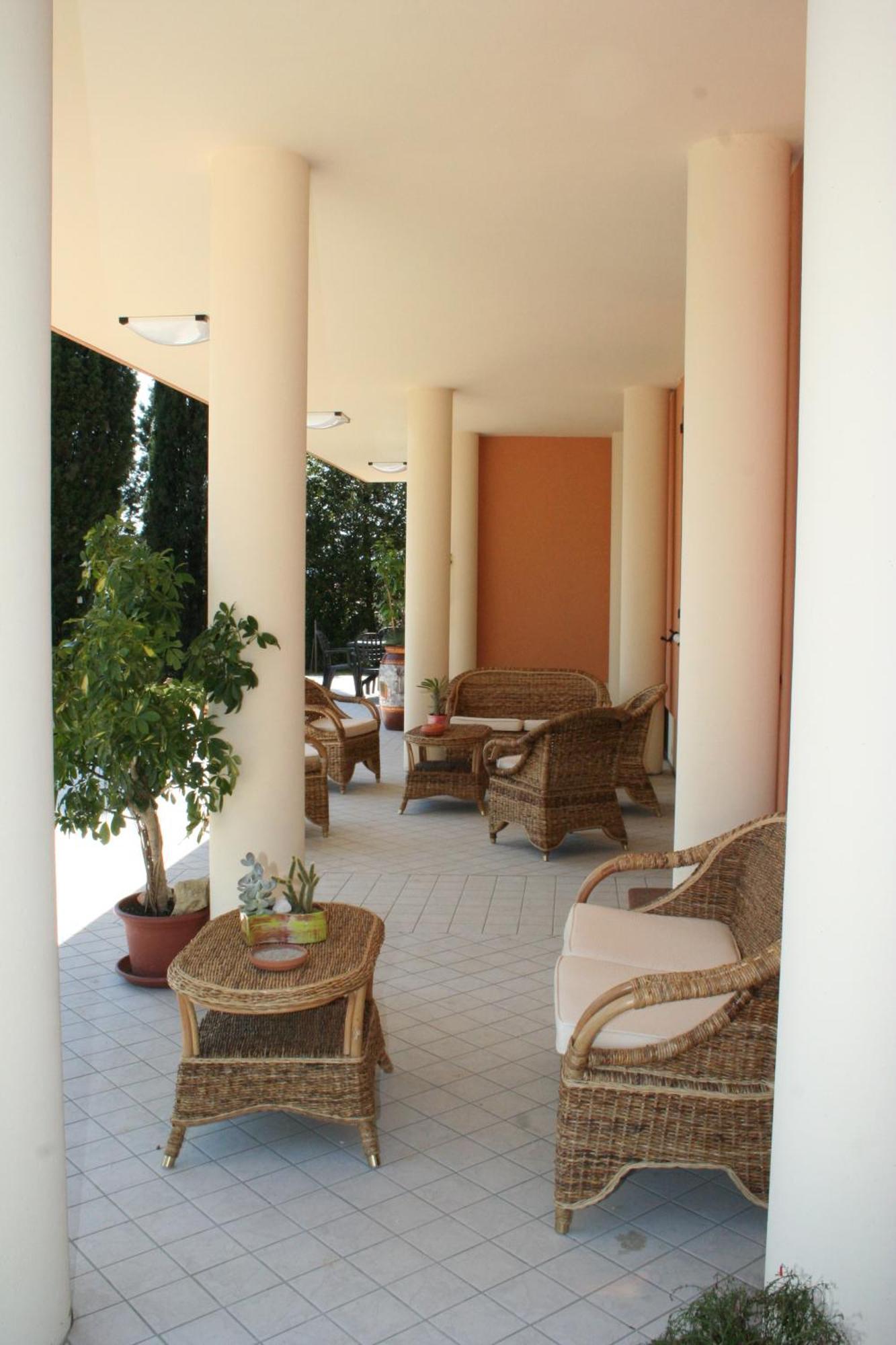 بيرتينورو Residence Villa Degli Ulivi المظهر الخارجي الصورة